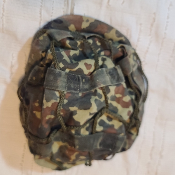 German Bundeswehr Flecktarn Camo Helmet Cover - Picture 1 of 2